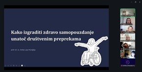 Slika: OSNAŽIVANJEM DO RAVNOPRAVNOSTI: KAKO GRADITI SAMOPOUZDANJE UNATOČ DRUŠTVENIM PREPREKAMA